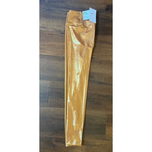 New Nike women 7/8 leggings - Picture 2 of 5